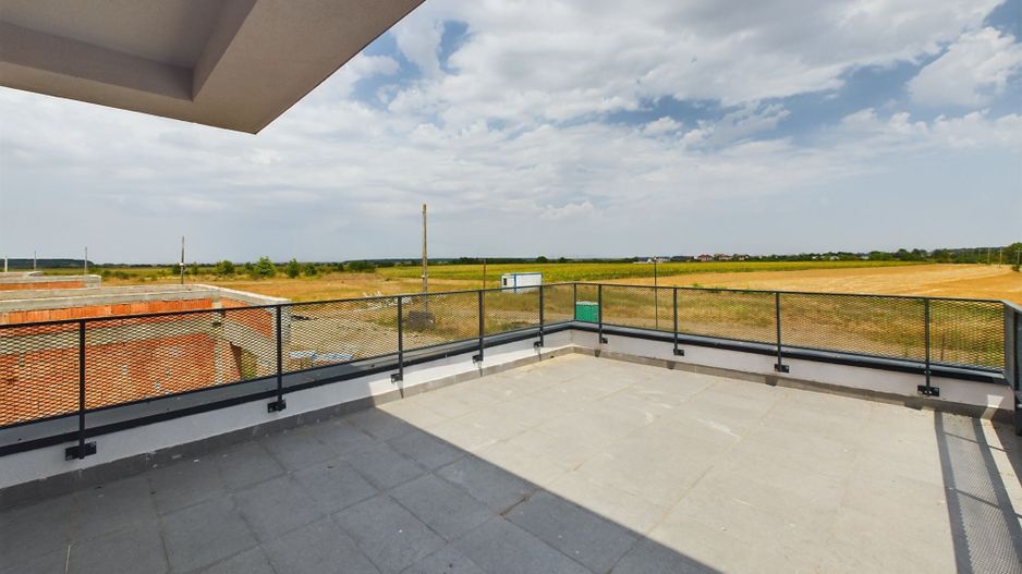 Vilă într-un Complex Rezidențial Nou cu Vedere la Balta Corbeanca - Poză 17