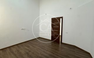Casa de vanzare cu 3 camere in zona Valenta, Oradea - Poză 6