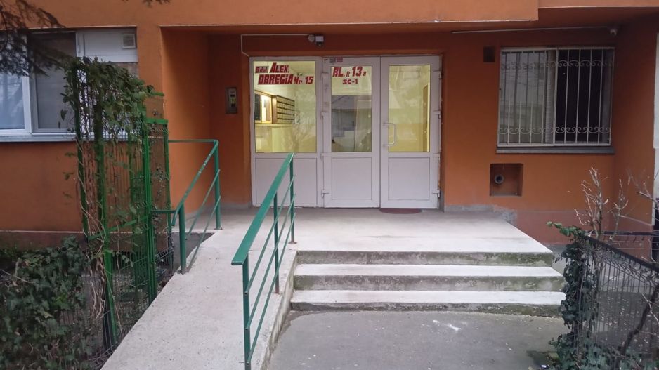 APARTAMENT LUMINOS ZONA PIATA SUDULUI - Poză 6