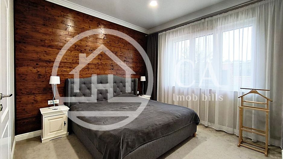 Casă de vânzare cu 5 camere în zona de Dealuri, Oradea - Poză 6