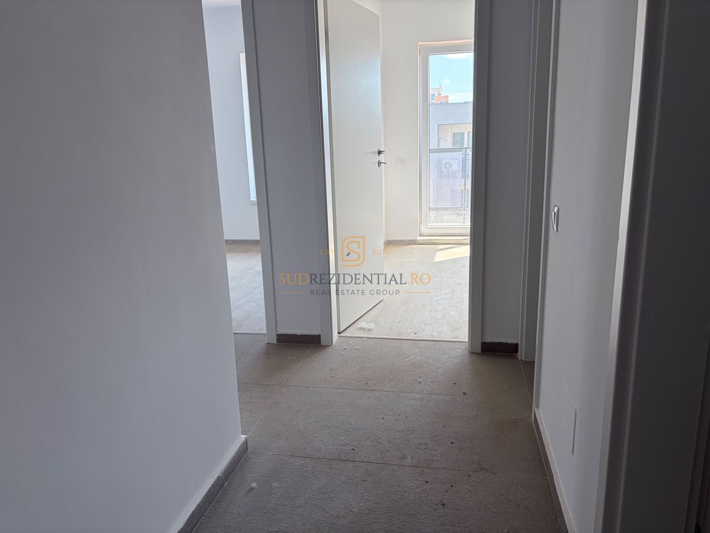 MUTARE RAPIDA! Apartament 3 camere, 60mp, acces facil Metrou Berceni - Poză 8