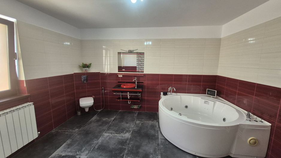 Vila cu piscina Dobroesti Ilfov - Poză 17