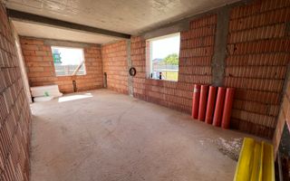 Duplex pe parter | 4 Camere | 2 Bai | Posibilitate mansardare | Giroc - Poză 8