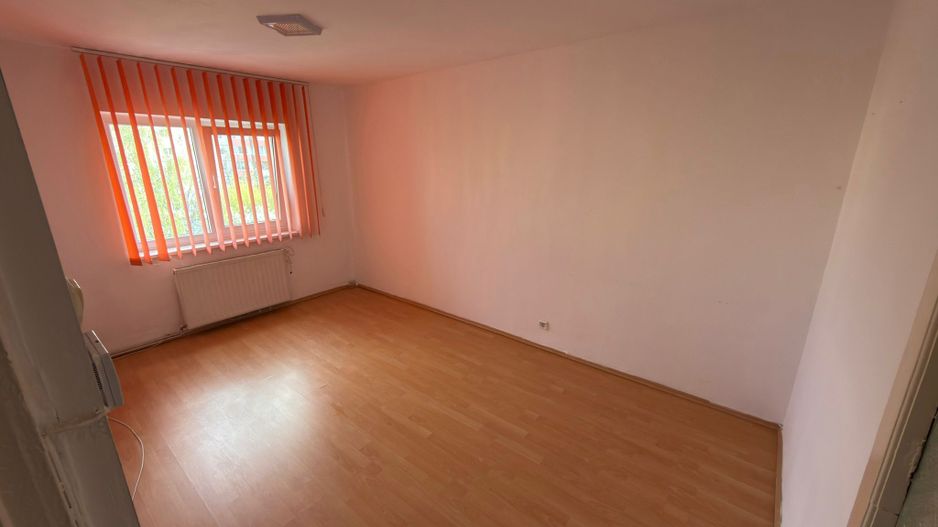 Apartament 3 camere , Paraului, zona Astra. - Poză 4