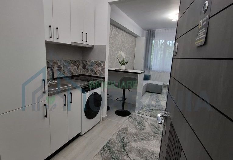 Pers.fizica vand garsoniera 21 mp Lux , bld Nicolae Iorga - Poză 6