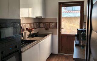 Casa de vanzare in Santandrei - Poză 4