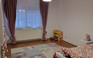 Casă 6 camere de vânzare | Șura Mică | 190 mp - Poză 7