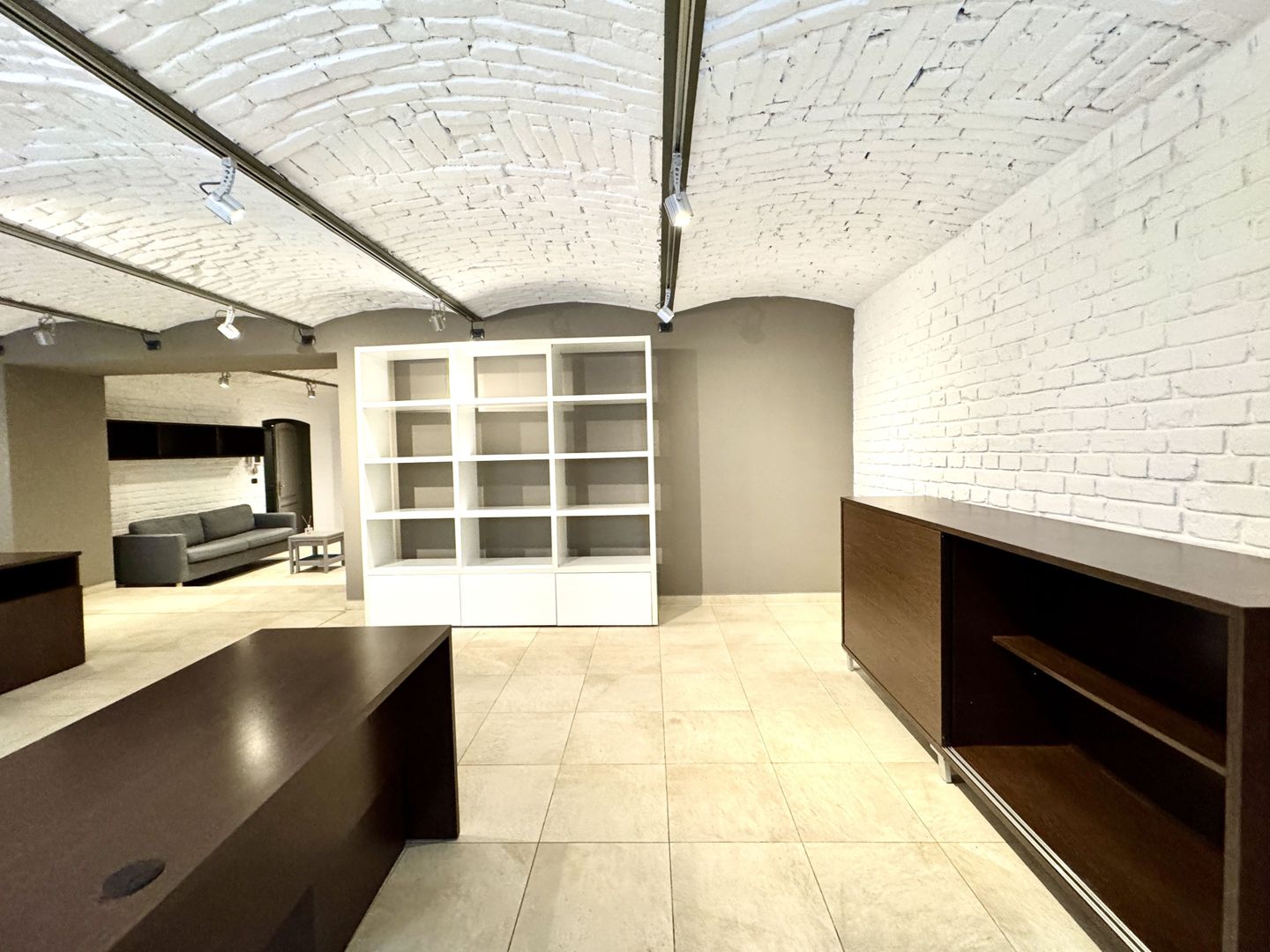 Spațiu de Birouri Elegant în Clădire Istorică Renovată – Piața Unirii, - Poză 9