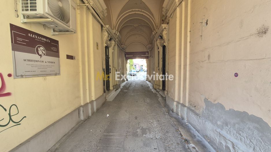 Apartament cu potențial situat pe strada Amzei. - Poză 22