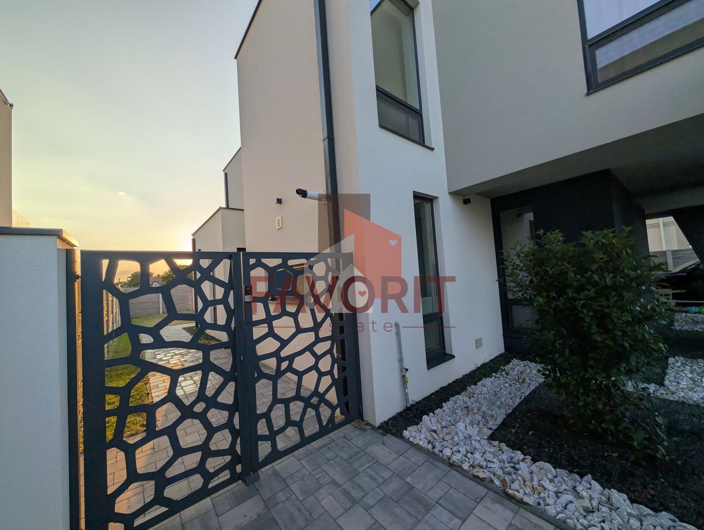 Duplex 4 camere | Finisaje premium | Giroc - Poză 2