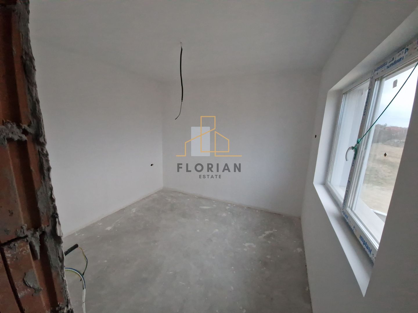 Duplex cu 3 domitoare si bucatarie inchisa, Mosnita Noua - Poză 4