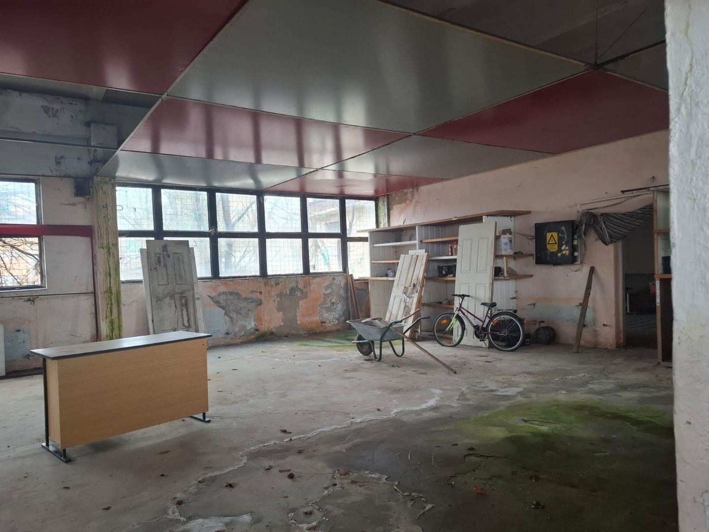 Spatiu industrial compus din doua corpuri in Orlat, central - Sibiu - Poză 4