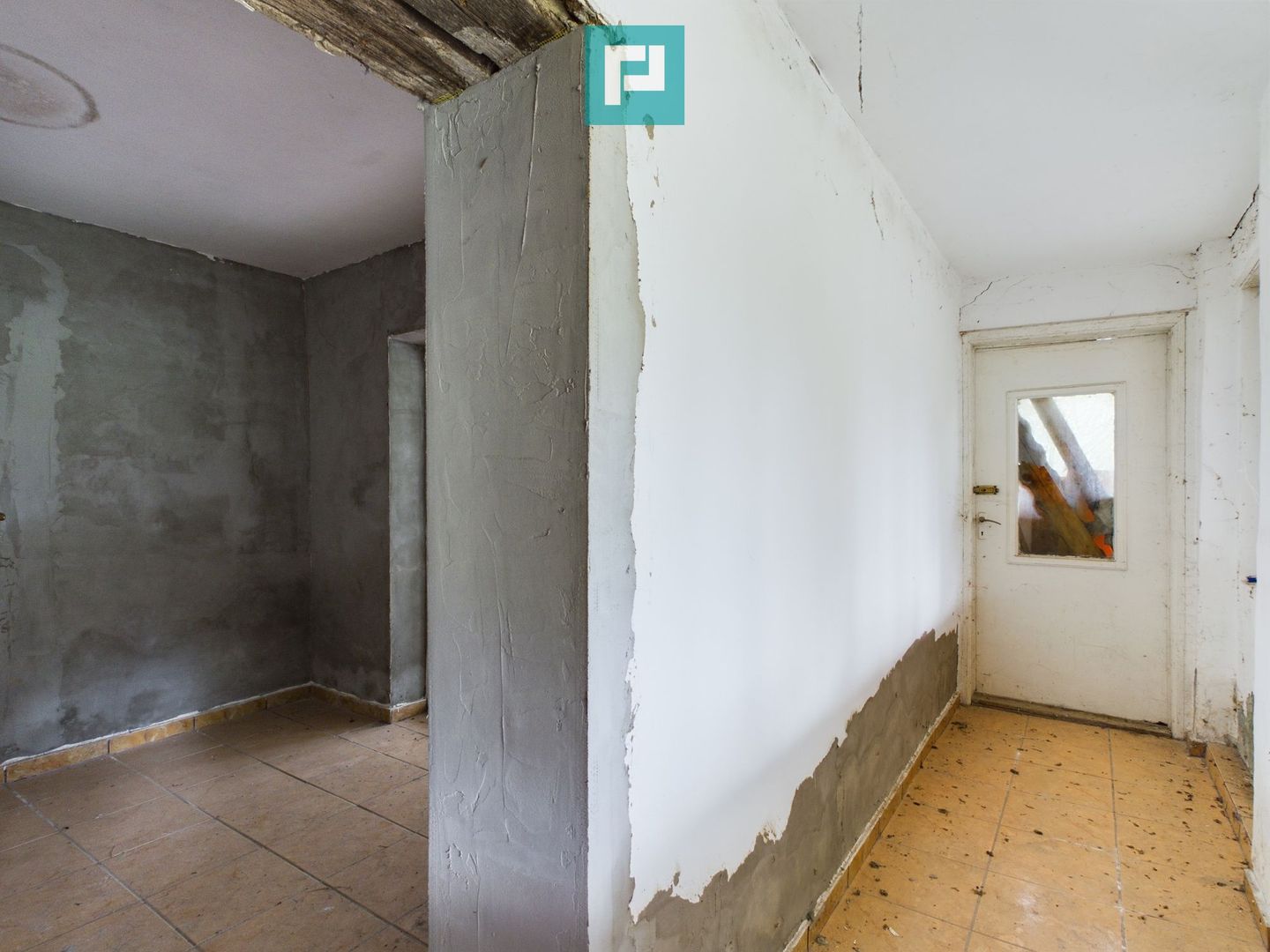 Casă în Moneasa - Poză 4