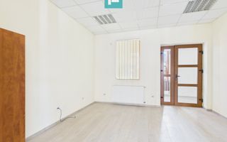 Spațiu central birou/locuință – Str. Primăriei - Poză 4