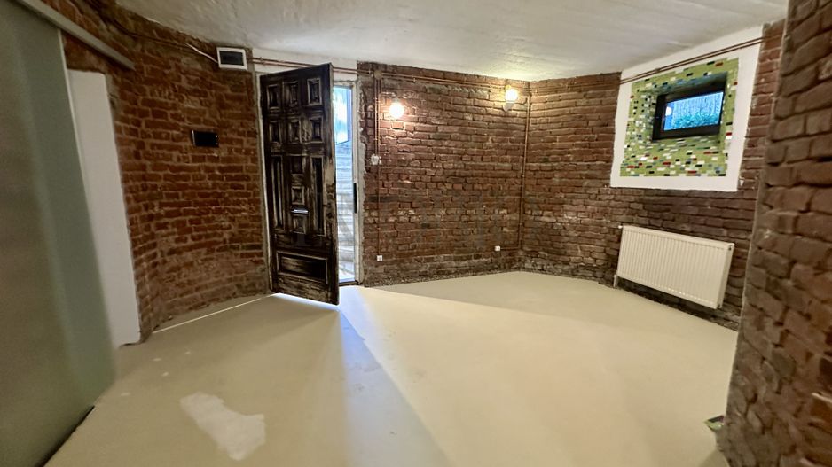 Vila Interbelica Restaurata | Pretabil Birouri - Showroom - Poză 13