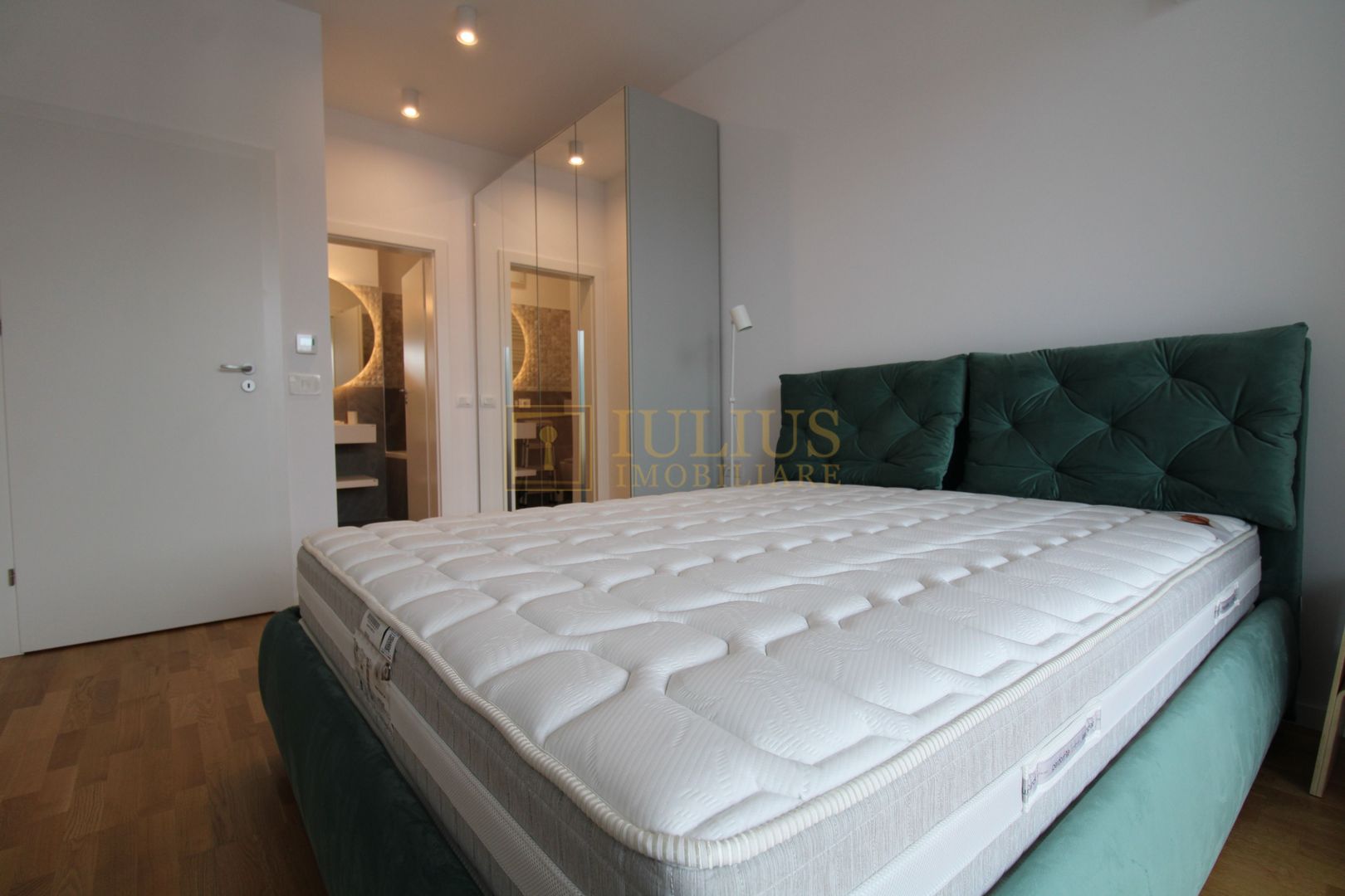 Ultracentral, prima inchiriere, Paltim. - Poză 10