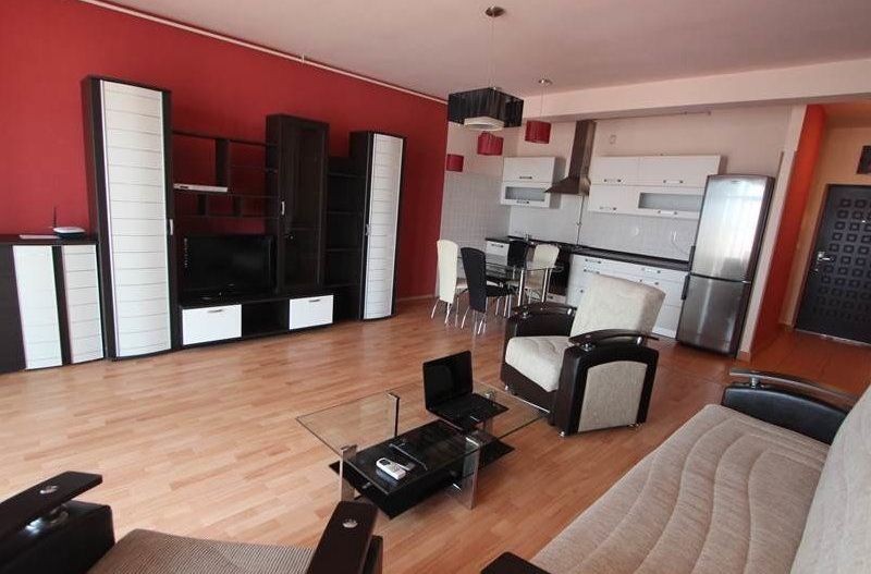 Apartament de vanzare 3 camere modern - Poză 1