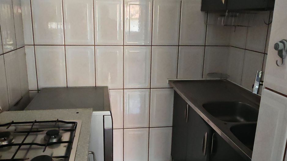 Apartament in vila,Bartolomeu,120 mp,3 camere,Spatiu depozitare 50mp - Poză 7