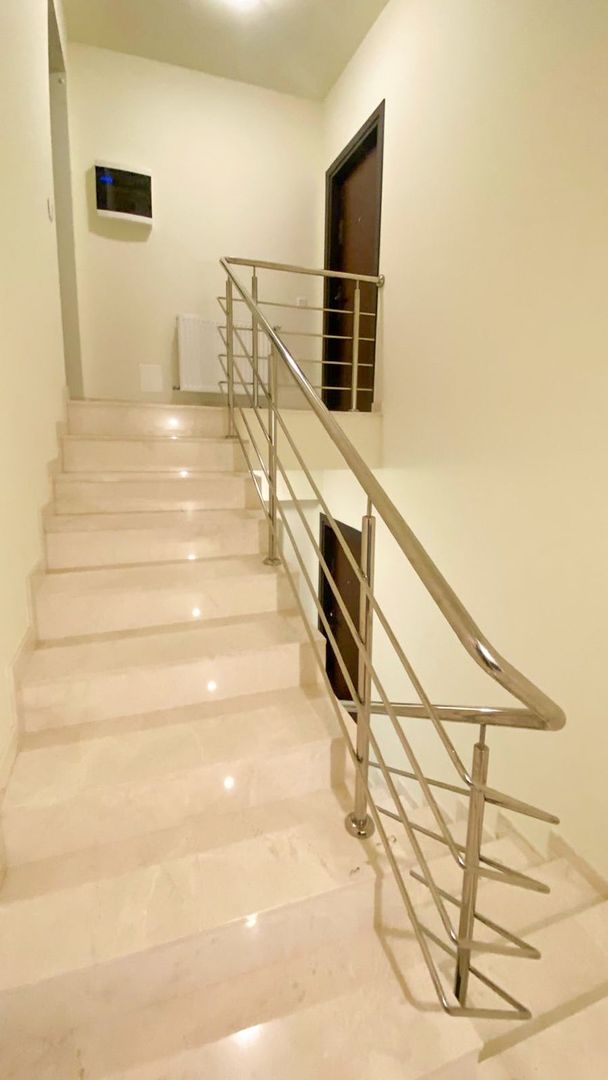 Vânzare vilă 8 camere | Grădină 500mp | 3 locuri de parcare - Poză 21