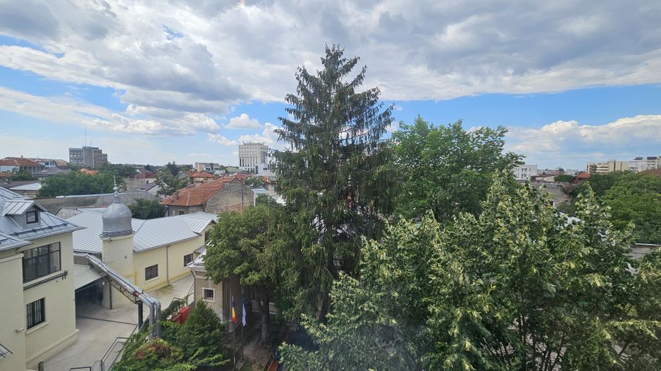 Apartament 2 camere de vanzare, Piața Victoriei centrala proprie - Poză 11