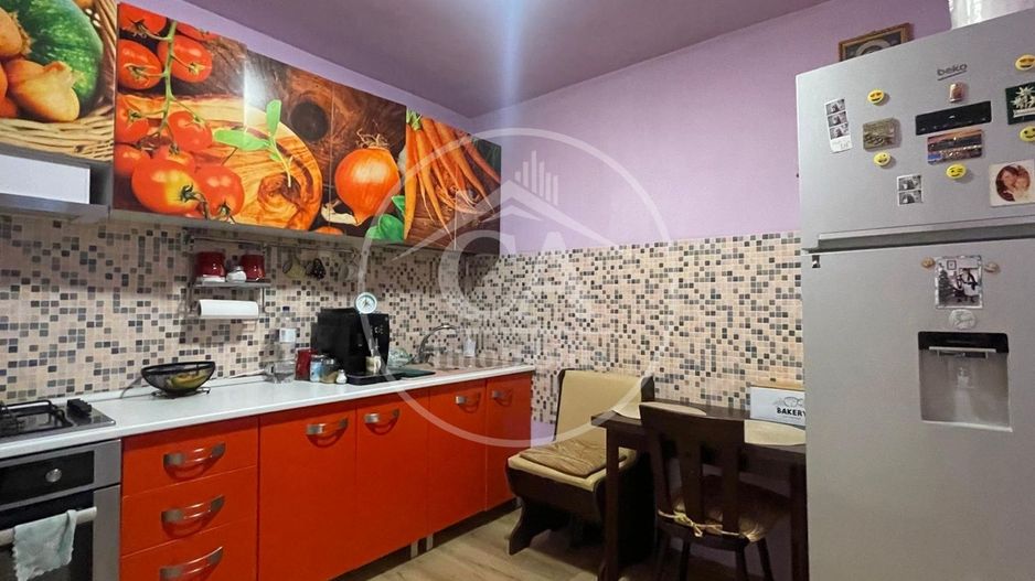 Casa de vânzare cu 7 camere in zona Nufarul, Oradea - Poză 12