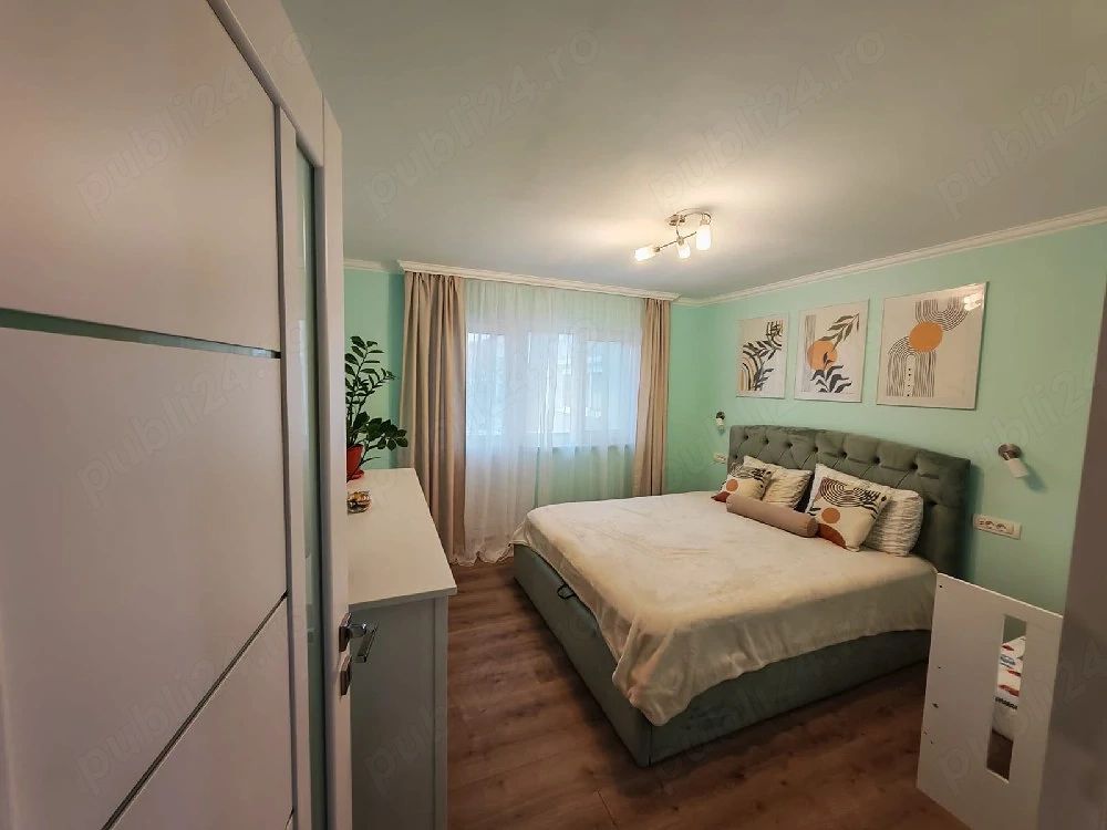 Soarelui | 3 Camere | Încălzire în pardoseală | 3 balcoane | Renovare completă - Poză 1