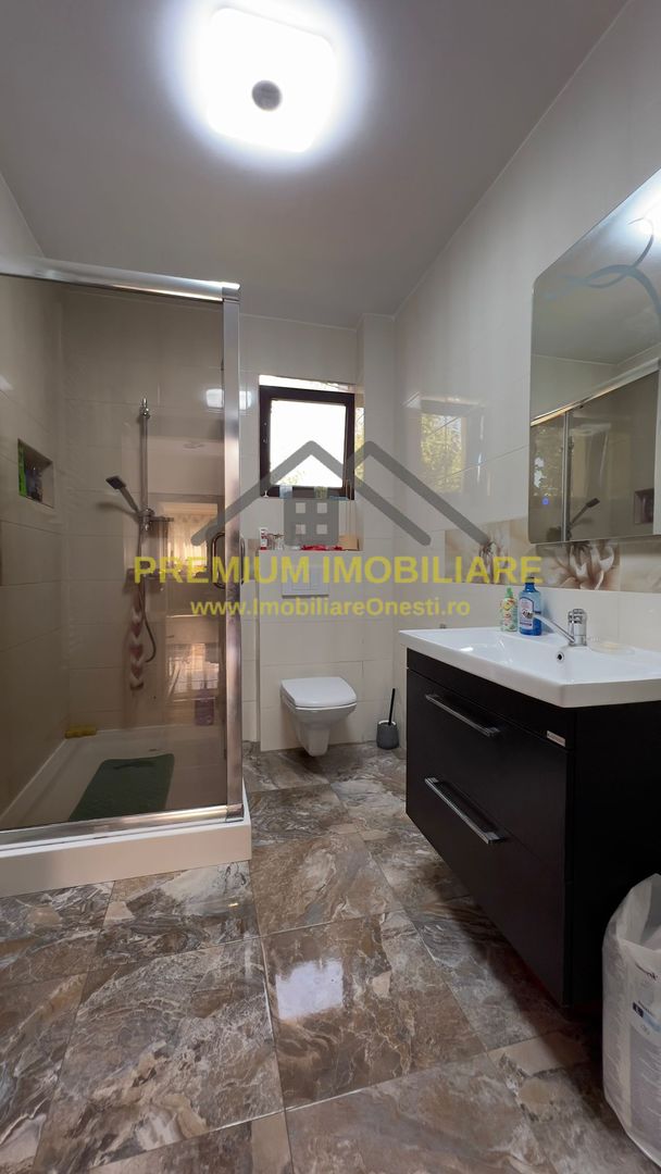 Vilă P+M cu teren de 4.200 mp + Garaj - Onești - Poză 14