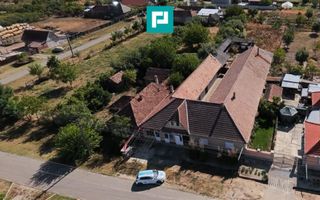 Casa cu multiple destinatii in Galsa - Poză 1