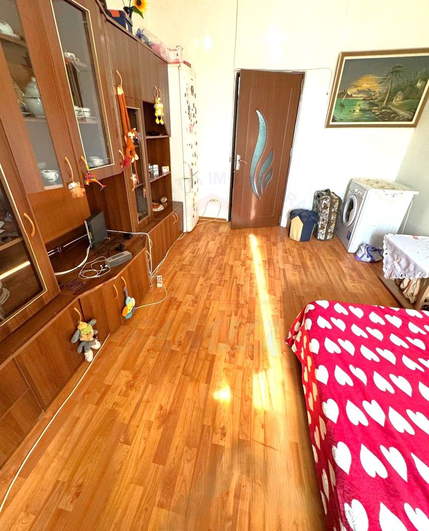 25.000 € negociabil , Garsonieră luminoasă de vânzare | Micro 40 Galaț - Poză 4