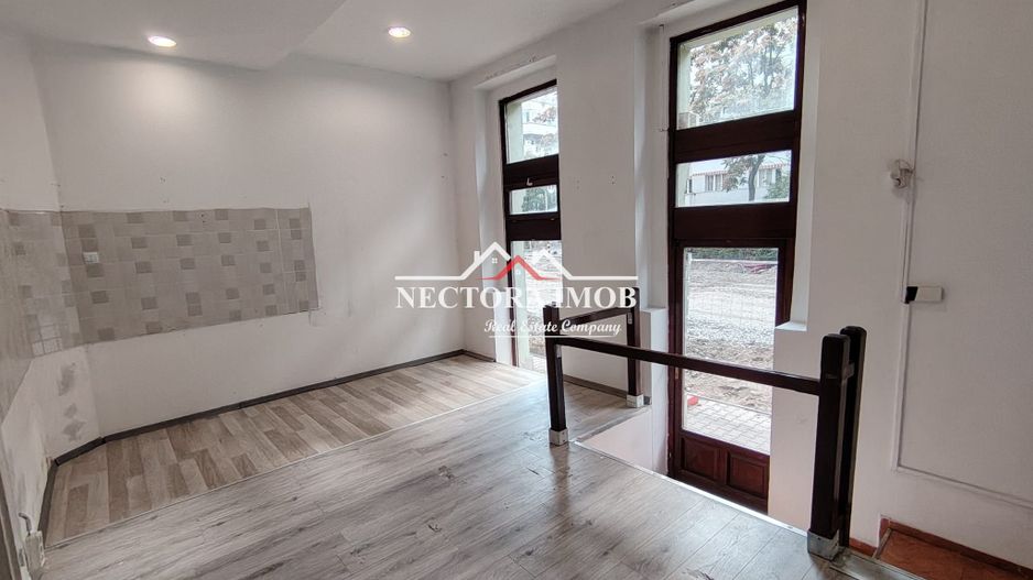 NECTORA IMOB Exclusivitate-Spatiu comercial Ultracentral,40 mp,Vitrina - Poză 1