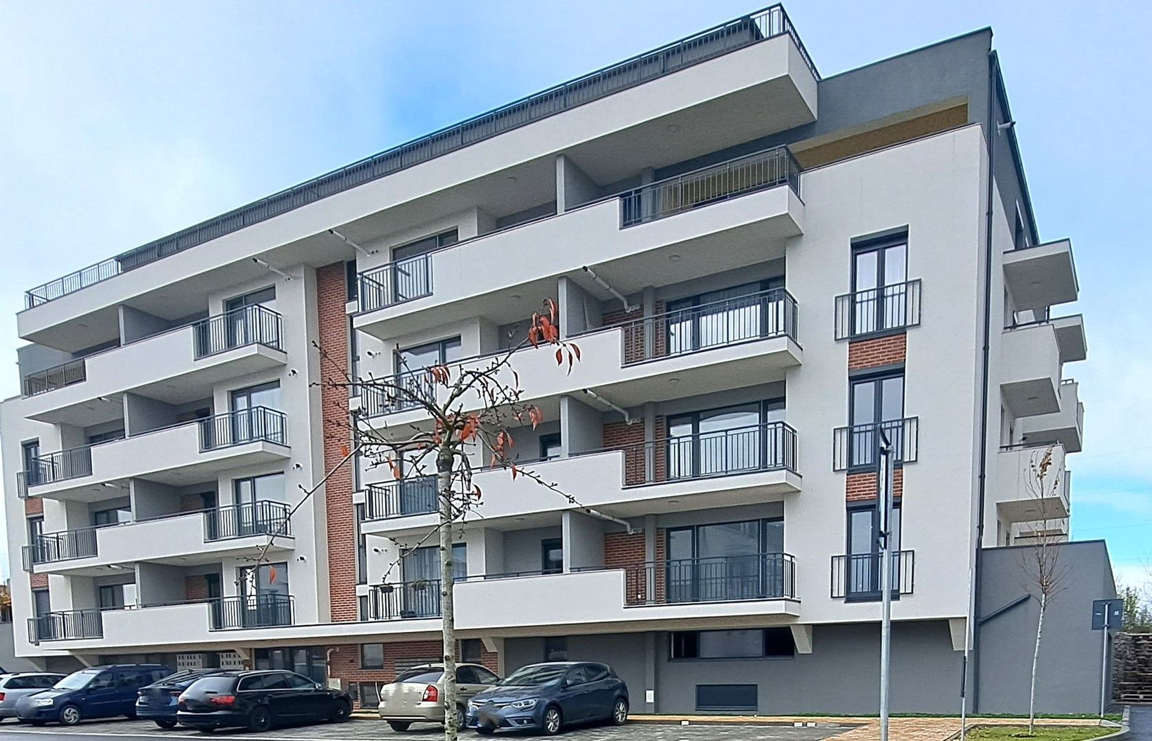 Apartament 3 camere, terasa si balcon - Sibiu - Poză 2