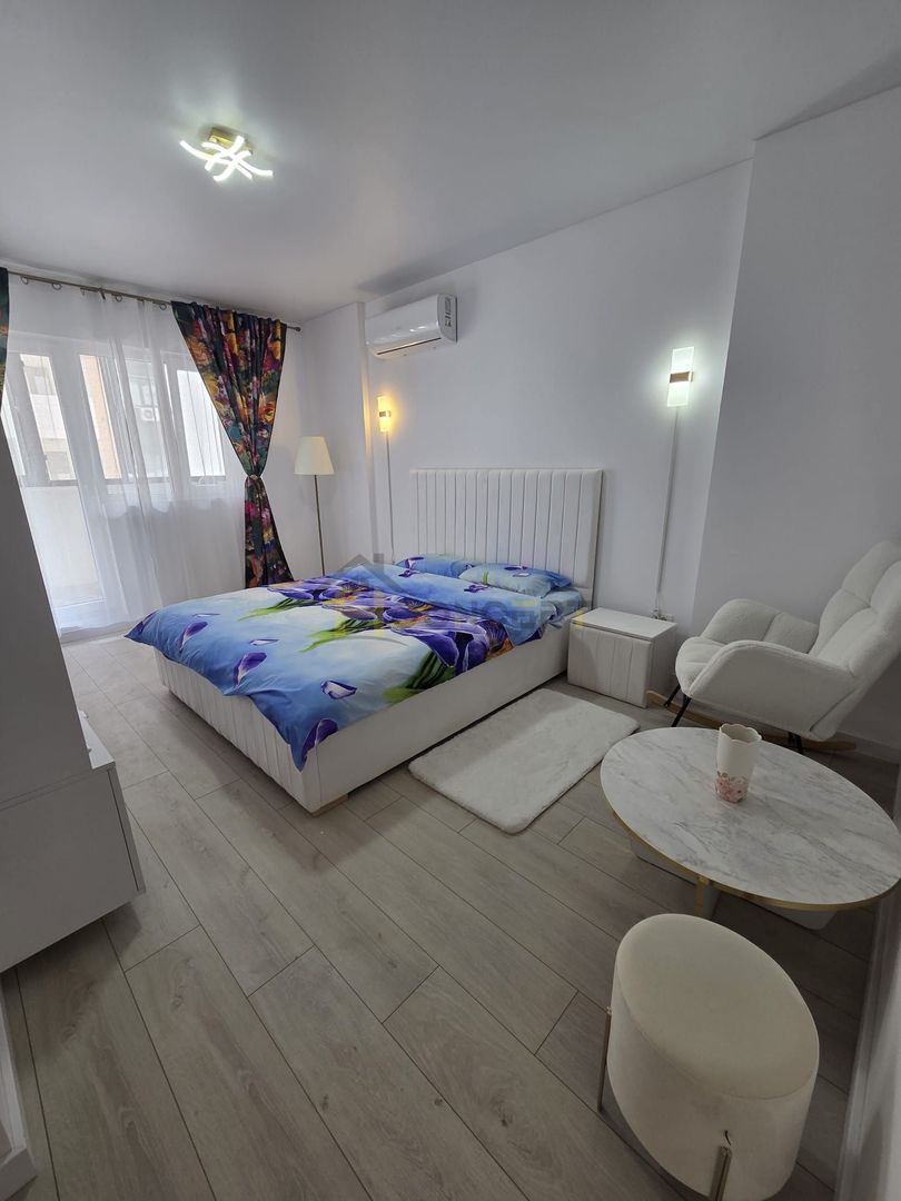 Inchiriere garsoniera mobilat utilata 5 min metrou - Poză 2