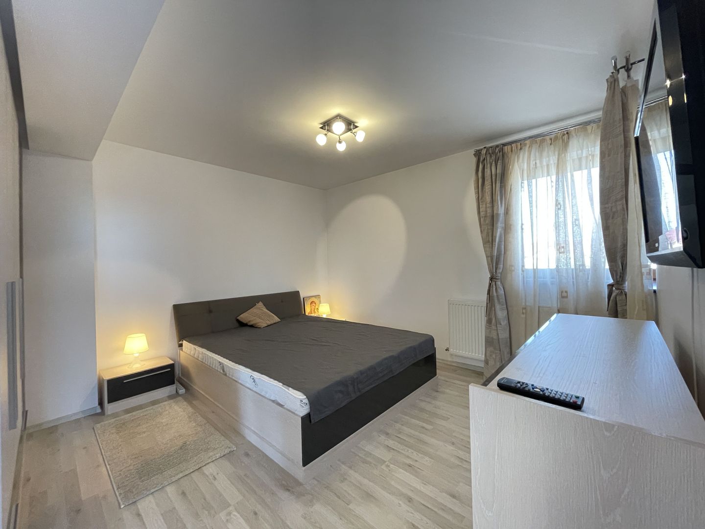 POPESTI | Chirie Casa individuala Dormitor parter rezidențial + birou - Poză 6