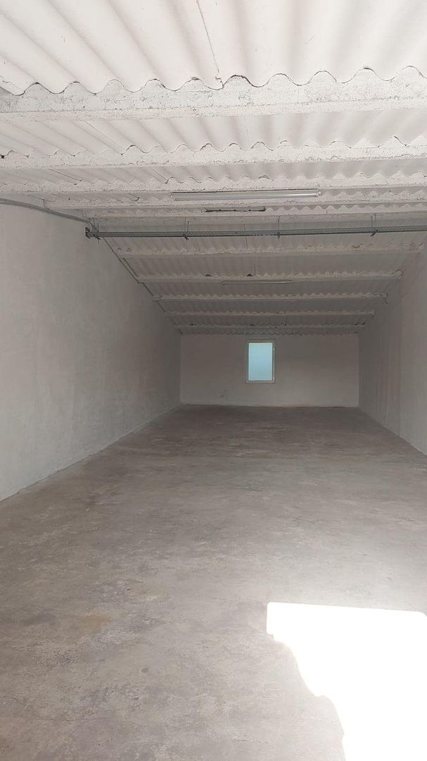 Hala de închiriat 100 mp 3 km centura nord Arad acest tir - Poză 1