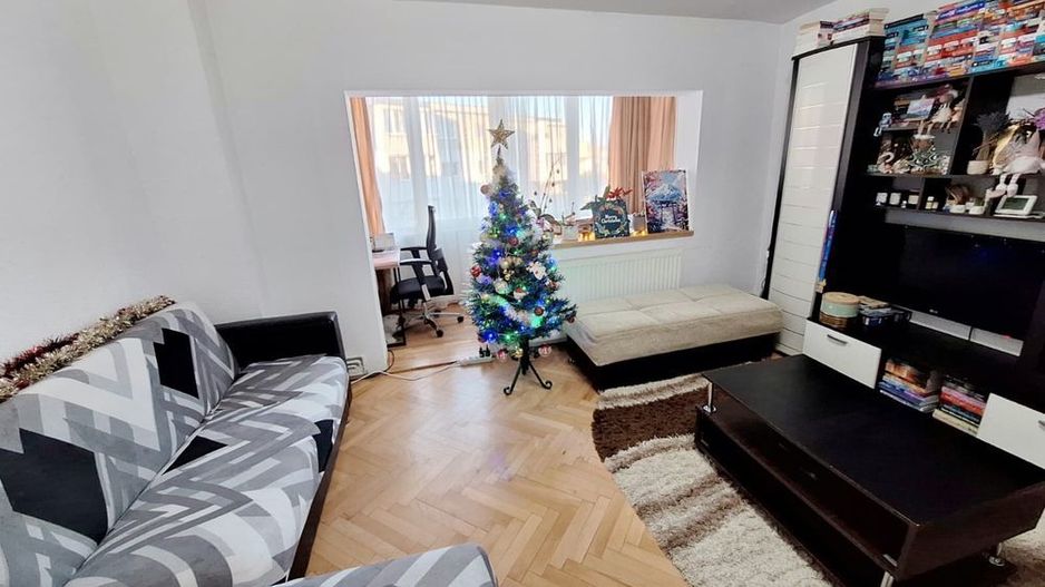 Girocului - Spitalul Judetean | 2 Camere | Etaj intermediar - Poză 1