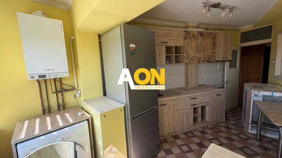 Apartament 4 Camere | Decomandat | Etaj  |  Cetate - Poză 4
