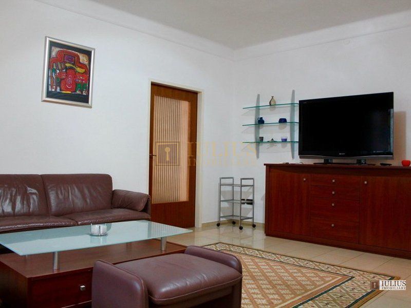 2 camere zona Fac. de Medicina - Hotel Continental, cu centrala proprie. - Poză 6