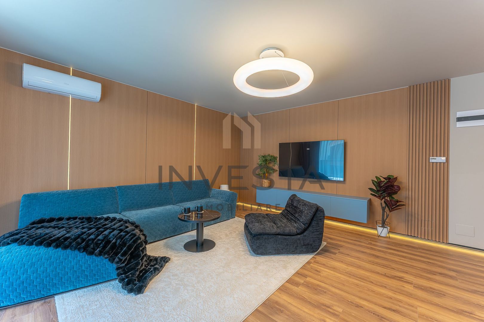 Apartament excusivist! Se vinde la cheie, complet mobilat si utilat! - Poză 1