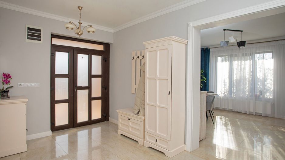 Vilă P+M, Clujului, 190 mp, teren 520 mp, singur în curte. 230 000 E - Poză 15