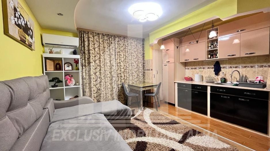 Apartament 3 camere | De inchiriat | 60 mp | Etaj 3 | Cetate - Poză 1