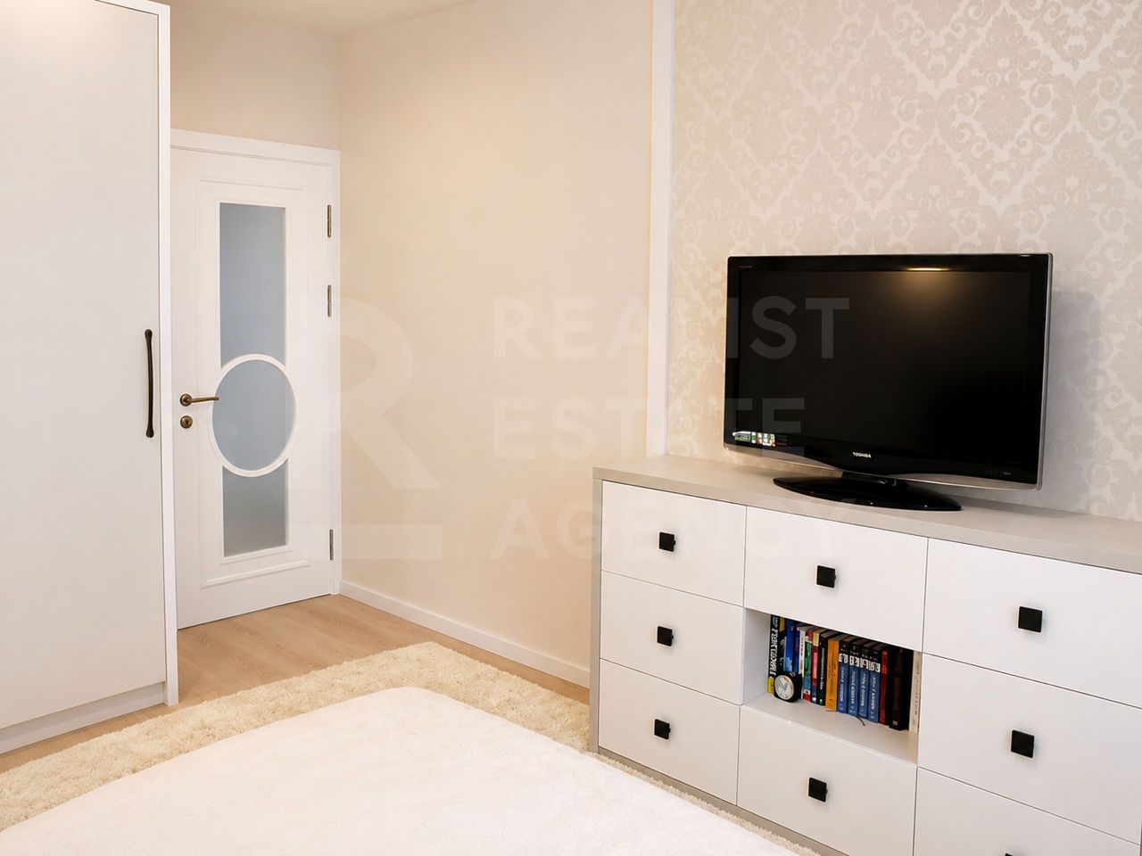 Chirie , apartament 3 camere, 100 mp, str. Alba Iulia, Buicani - Poză 10