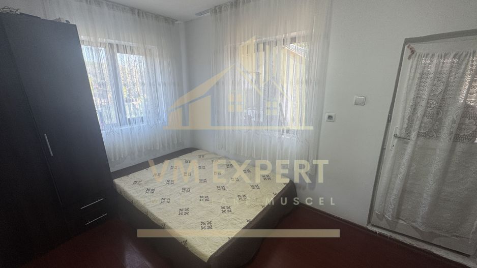 CASA DE VANZARE CU 4 CAMERE, APA SARATA, CAMPULUNG - Poză 15