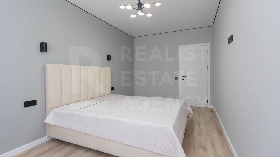 Vânzare, apartament, 2 camere +living, bul. Mircea cel Bătrân, Ciocana - Poză 10