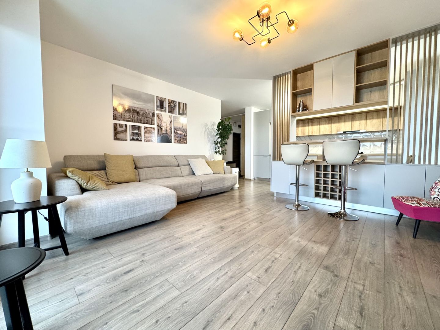 Apartament elegant 3 camere | Zona Olimpia – Stadion | Garaj| - Poză 2