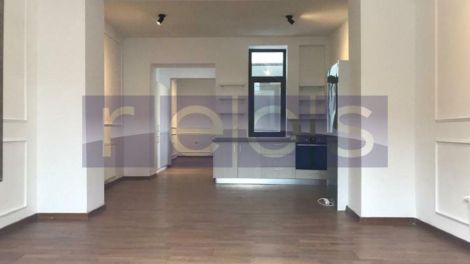 VANZARE VILA KISELEFF | 100MP CURTE | RENOVATA INTEGRAL | LOC PARCARE - Poză 5