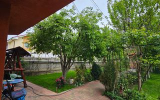 Casa- Str Tismana, zona Spitalul nr 1 - Poză 2
