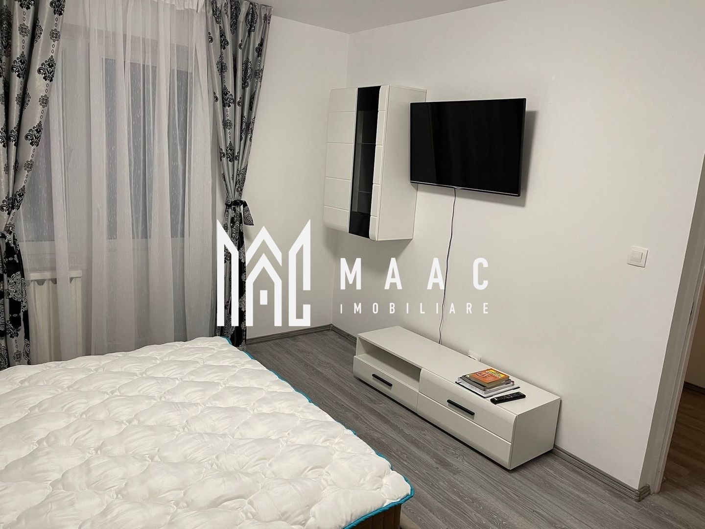 Apartament modern Ultracentral | Loc de parcare inclus | 2 balcoane | - Poză 2