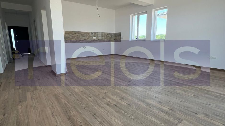 VANZARE CASA 5 CAMARERE | 400 MP | TUNARI - Poză 3