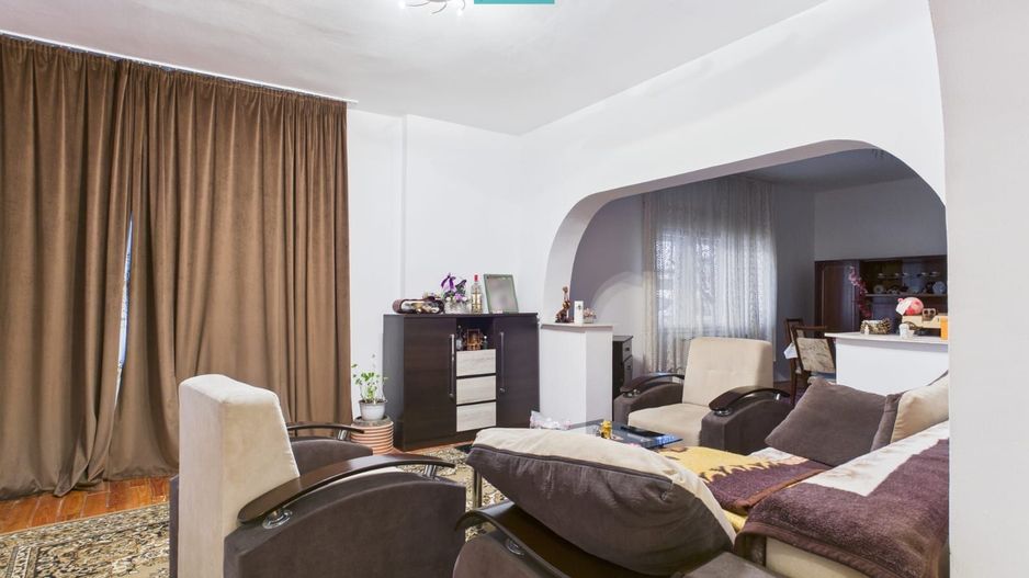 Proprietate frumoasă în centrul Aradului - Poză 2