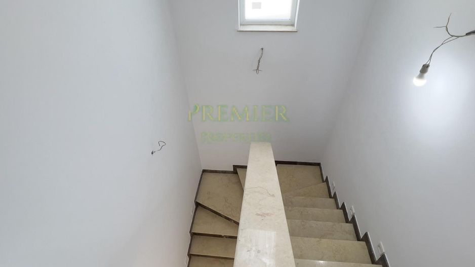 Casă individuală Pipera–Tunari | Finisaje de lux | Șemineu autentic | 4 camere - Poză 5